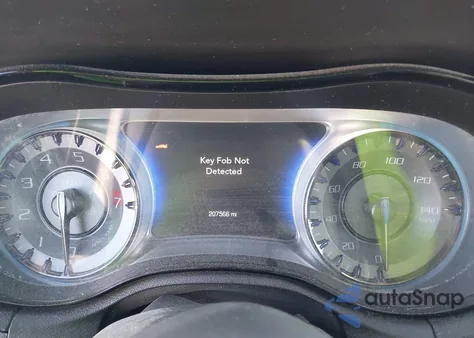 2015 Chrysler 300 300S z USA, uszkodzony, nr VIN 2C3CCABG7FH766790